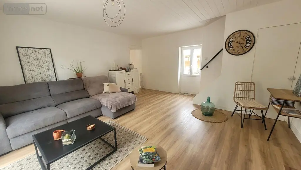 Maison a vendre Vouillé-les-Marais 85450 Vendée 85 125 m2 5 pièces 205920 euros 17015-528 007