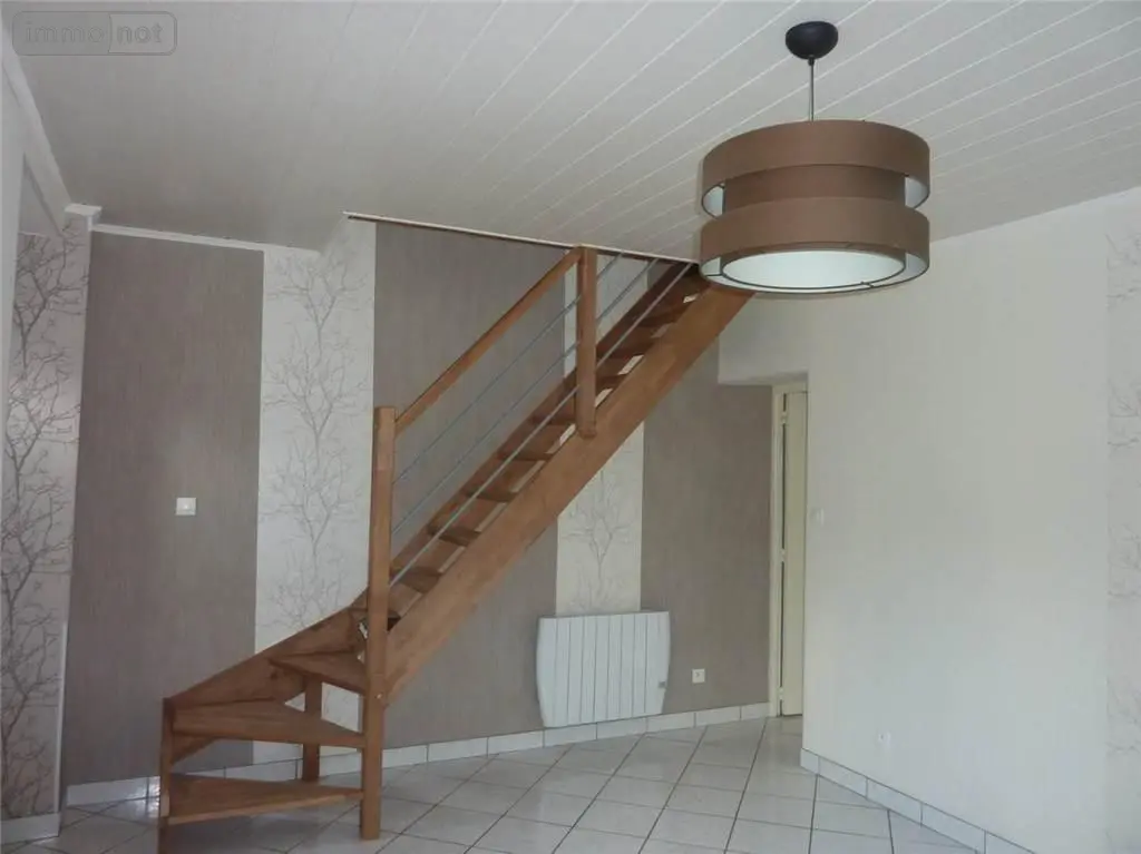 Location maison La Baconnière 53240 Mayenne 53 40 m2 2 pièces 405 euros 53079-L397 001