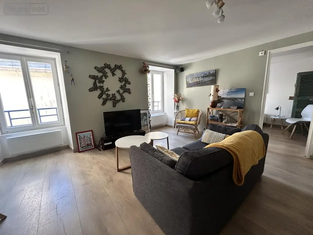 Appartement a vendre Le Palais 56360 Morbihan 56 84 m2 3 pièces 320850 euros 56026-1168 002