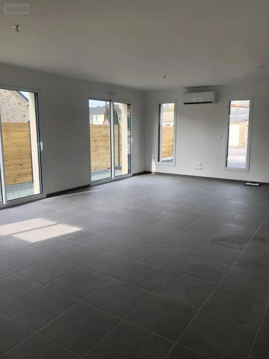 Location maison Valognes 50700 Manche 50 80 m2 4 pièces 1050 euros 50088-L286 005
