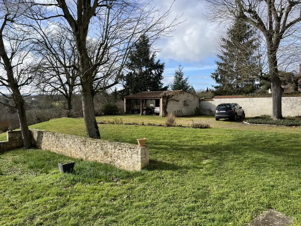 Maison a vendre Broût-Vernet 03110 Allier 03 310 m2 14 pièces 480000 euros 63022-38 007