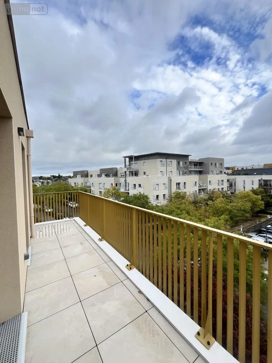 Appartement a vendre Angers 49000 Maine-et-Loire 49 67 m2 3 pièces 249951 euros 49139-140 008
