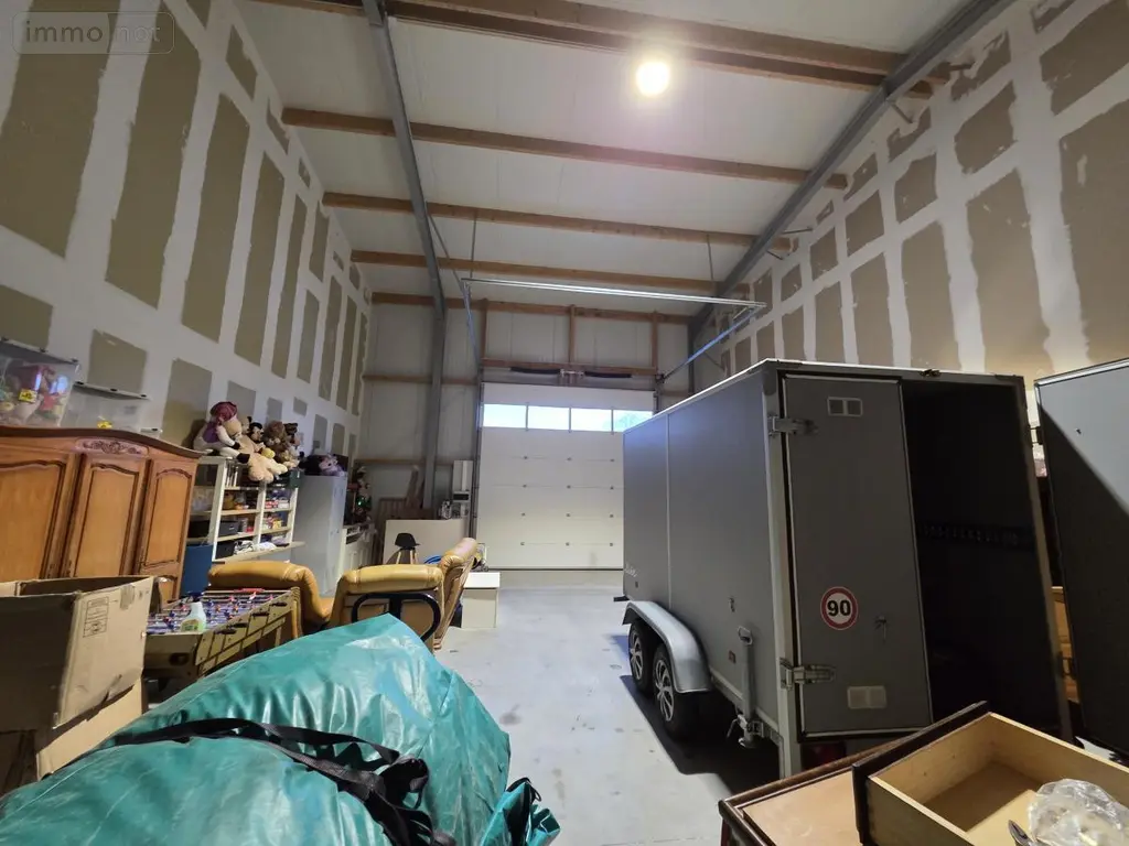 Fonds et murs commerciaux a vendre Plouigneau 29610 Finistère 29 288 m2 364400 euros 29086-1735 008