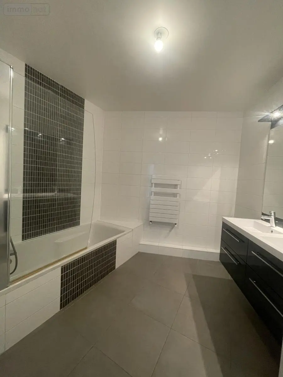 Location appartement Nantes 44100 Loire-Atlantique 44 108 m2 4 pièces 1765 euros 44039-L306 004
