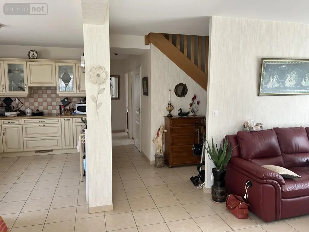 Maison a vendre Pabu 22200 Côtes-d'Armor 22 135 m2 6 pièces 273440 euros 22064-1230 013