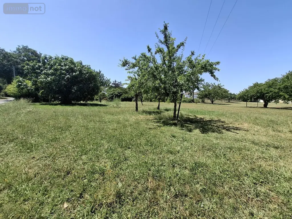 Terrain a batir a vendre Chermignac 17460 Charente-Maritime 17 91845 euros 17111-739 003