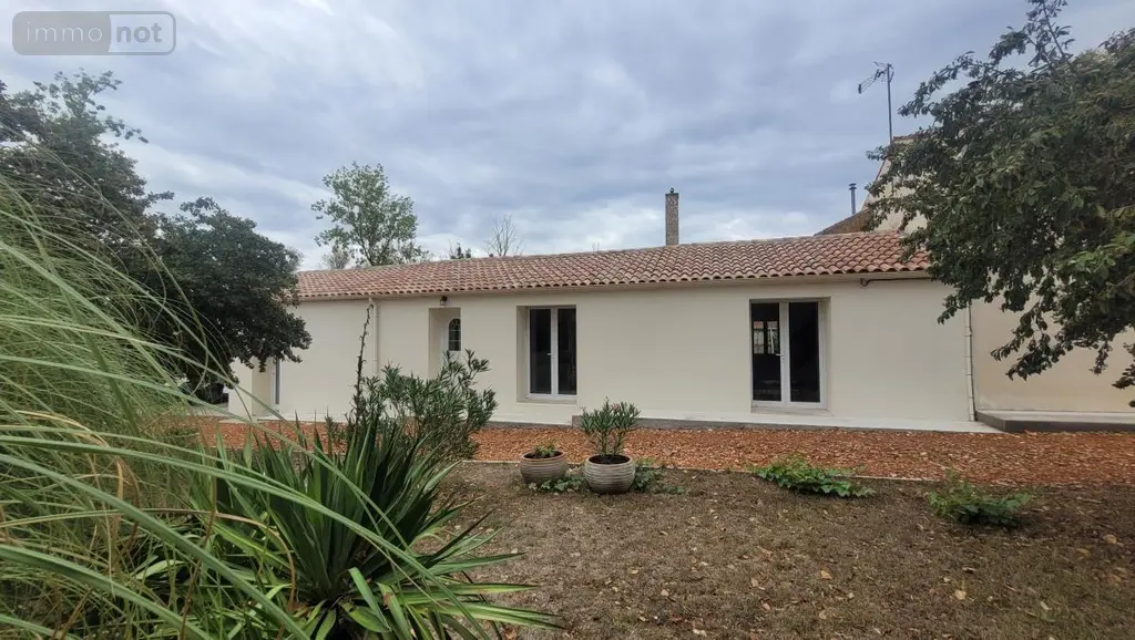 Maison a vendre Vouillé-les-Marais 85450 Vendée 85 125 m2 5 pièces 205920 euros 17015-528 017