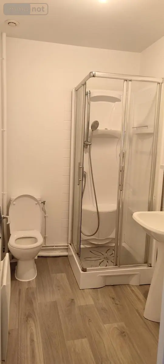 Location appartement Châlons-en-Champagne 51000 Marne 51 37 m2 1 pièce 397 euros 51084-L594 004