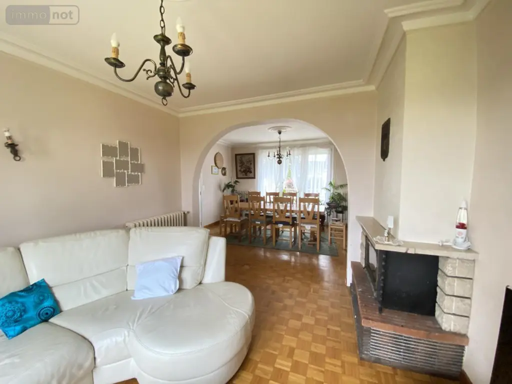 Maison a vendre Loudéac 22600 Côtes-d'Armor 22 154 m2 5 pièces 172590 euros 22110-2303 004