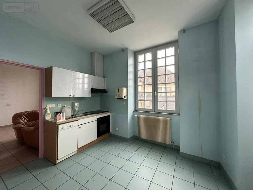 Immeuble de rapport a vendre Nolay 21340 Côte-d'Or 21 163 m2 190800 euros 21074-204 006