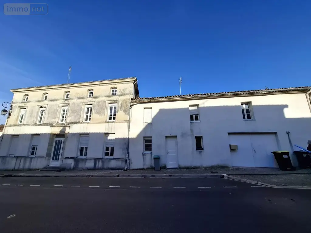 Maison a vendre Pons 17800 Charente-Maritime 17 142 m2 7 pièces 124854 euros 17111-718 001