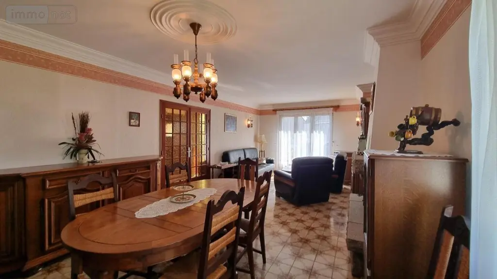 Maison a vendre Callac 22160 Côtes-d'Armor 22 121 m2 5 pièces 135975 euros 29066-3880 003