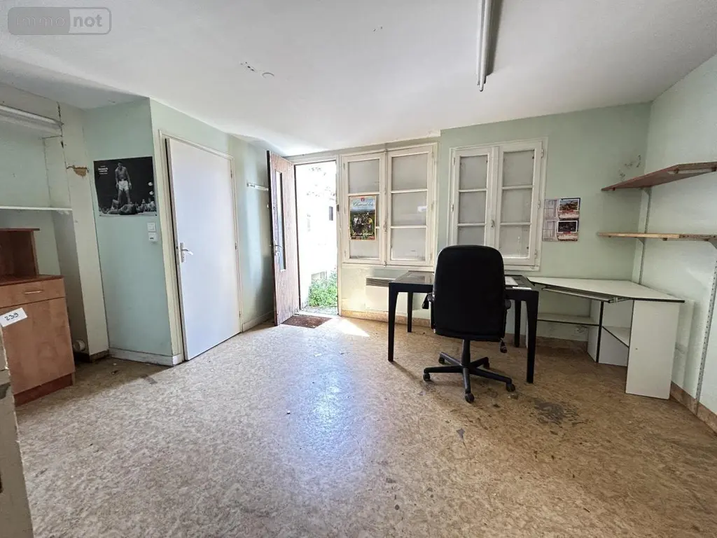 Location fonds et murs commerciaux Guer 56380 Morbihan 56 140 m2 800 euros 56046-L215 004