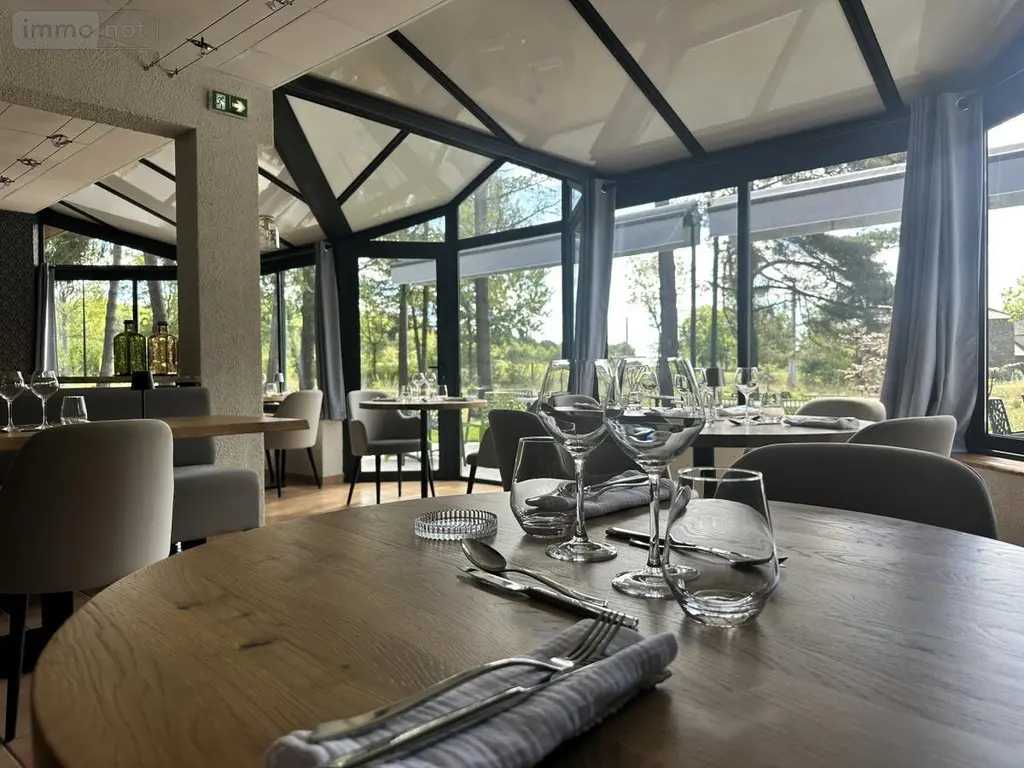 Fonds et murs commerciaux a vendre Anglards-de-Saint-Flour 15100 Cantal 15 850 m2 890000 euros 15046-51 006
