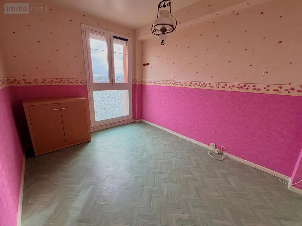 Appartement a vendre Tinqueux 51430 Marne 51 69 m2 4 pièces 110750 euros 51067-262 009