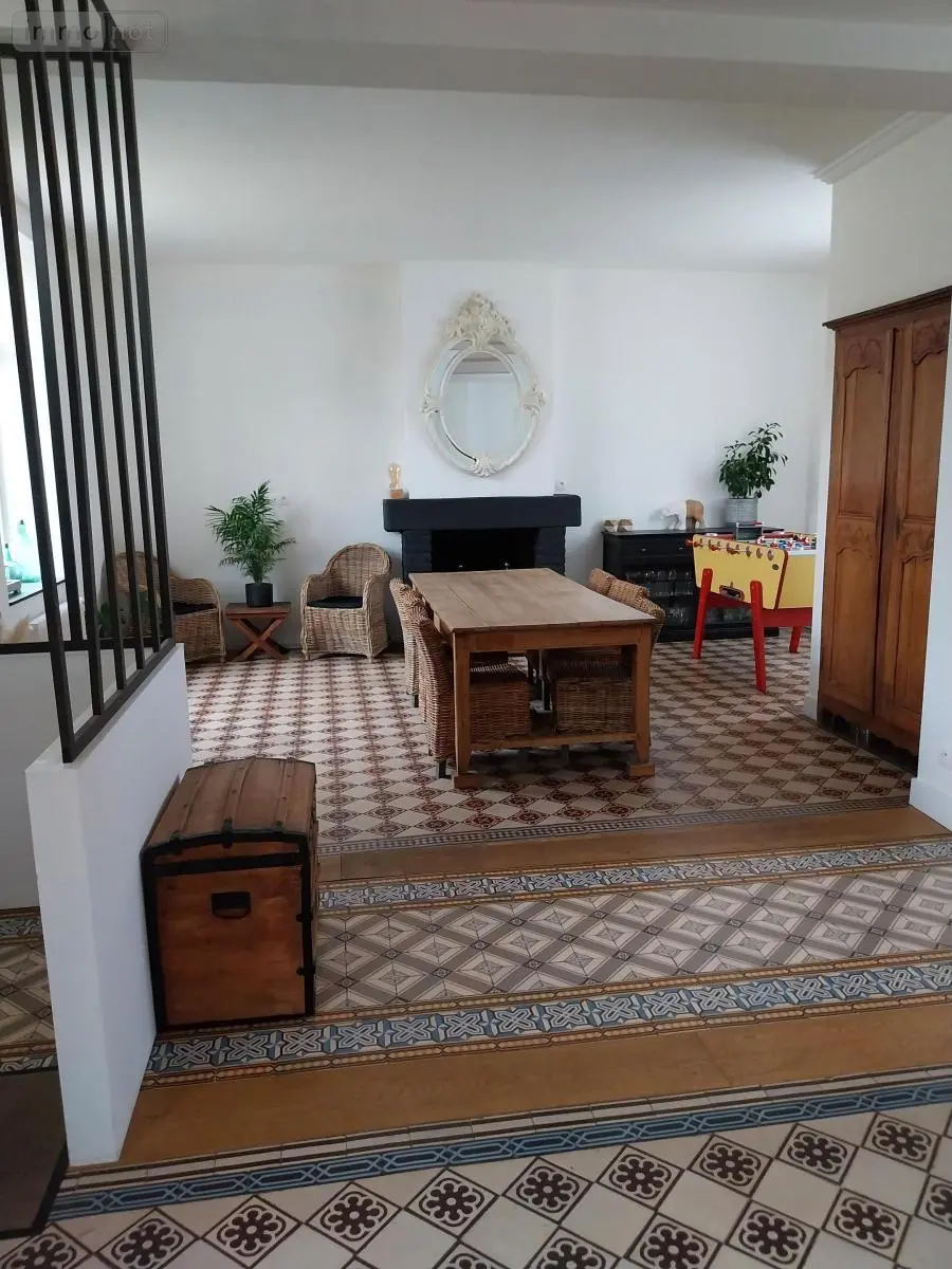 Location maison Villers-Châtel 62690 Pas-de-Calais 62 230 m2 10 pièces 1400 euros 62113-L151 002