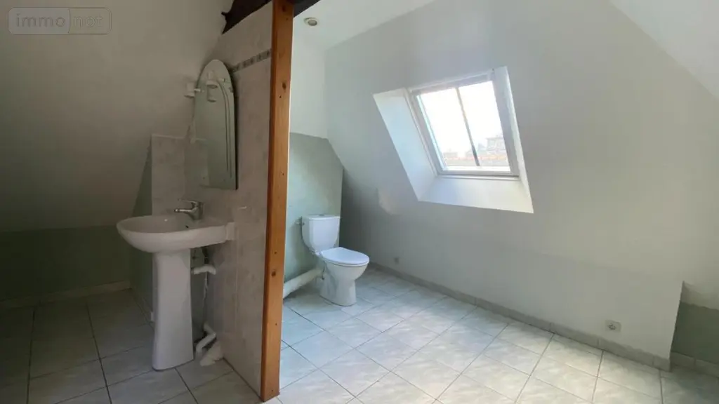 Appartement a vendre Dol-de-Bretagne 35120 Ille-et-Vilaine 35 90 m2 3 pièces 178760 euros 35130-3764 006