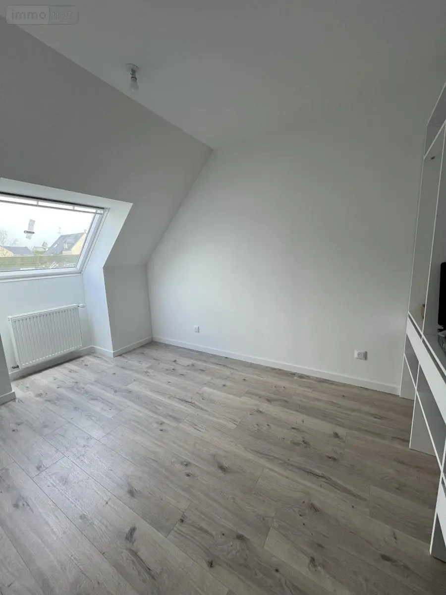 Location maison Saint-Germain-des-Prés 49170 Maine-et-Loire 49 84 m2 995 euros 49019-L249 003