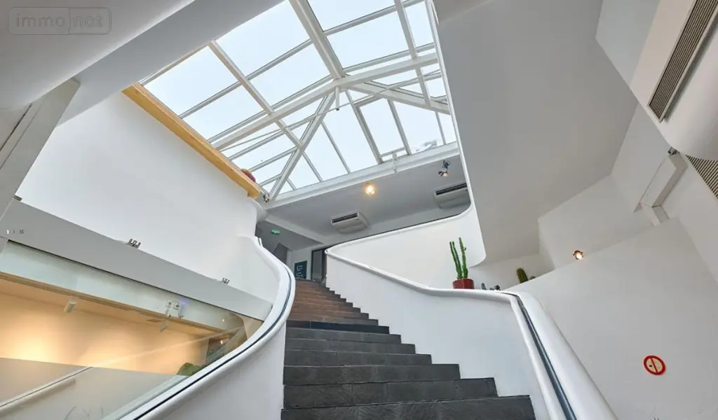 Immeuble de rapport a vendre Paris 17e Arrondissement 75017 Paris 75 1096 m2 7420000 euros 75022-904 003