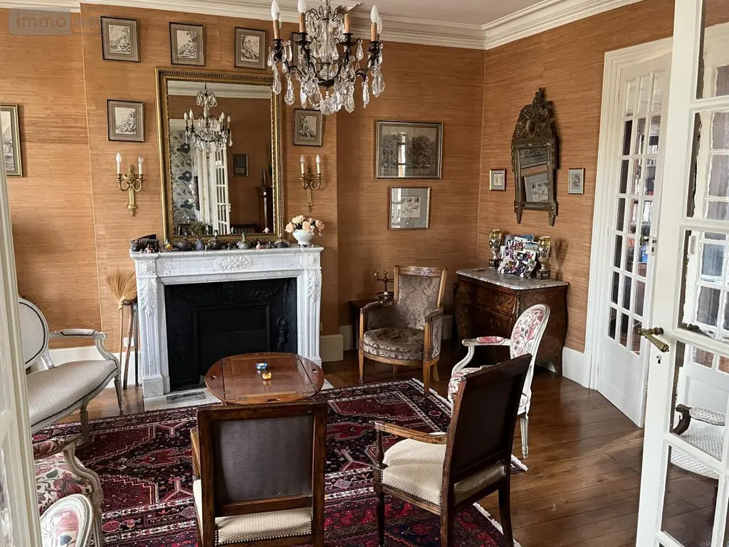 Maison a vendre Broût-Vernet 03110 Allier 03 310 m2 14 pièces 480000 euros 63022-38 015