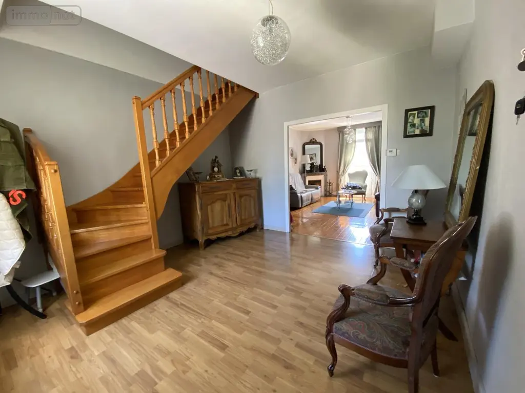 Maison a vendre Montargis 45200 Loiret 45 168 m2 9 pièces 334700 euros 45052-1565 004