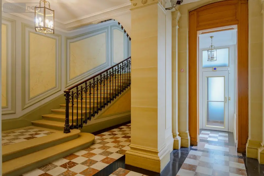 Appartement a vendre Paris 7e Arrondissement 75007 Paris 75 230 m2 6 pièces 3300000 euros 75022-924 017