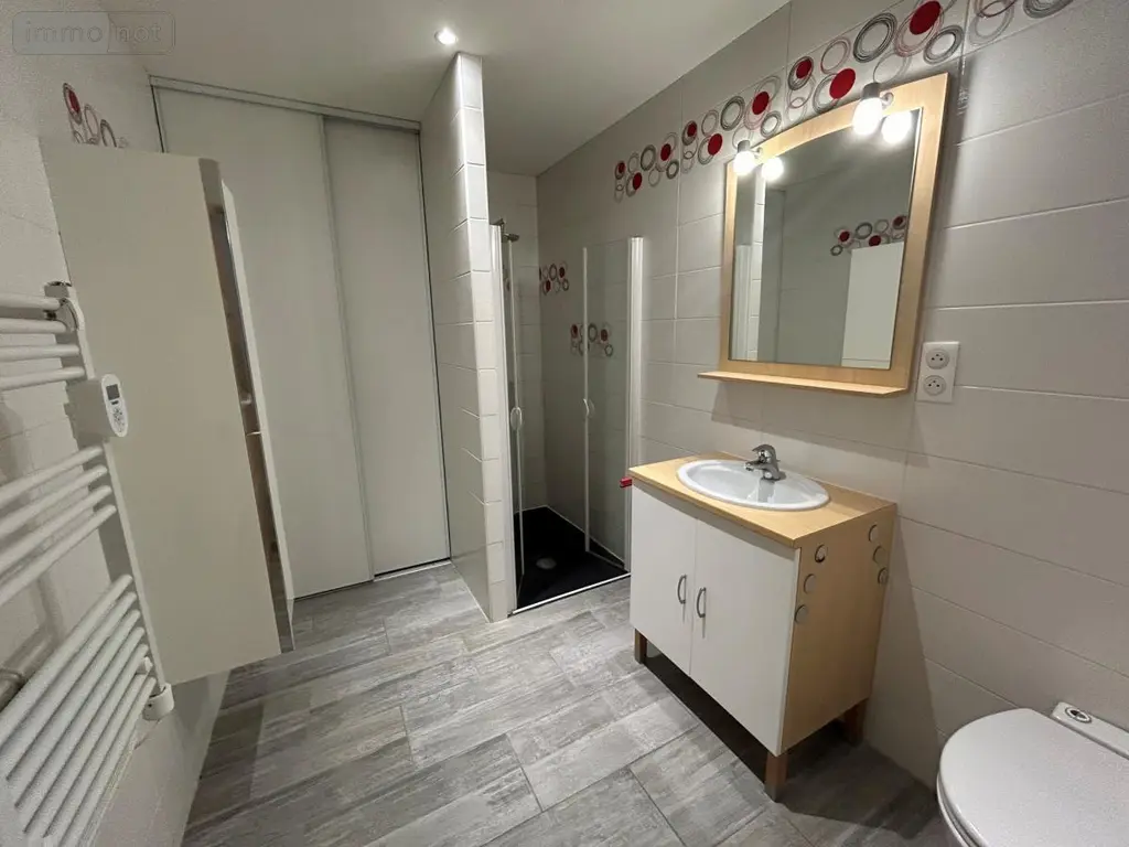 Location appartement Polliat 01310 Ain 01 125 m2 4 pièces 980 euros 01065-L423 008