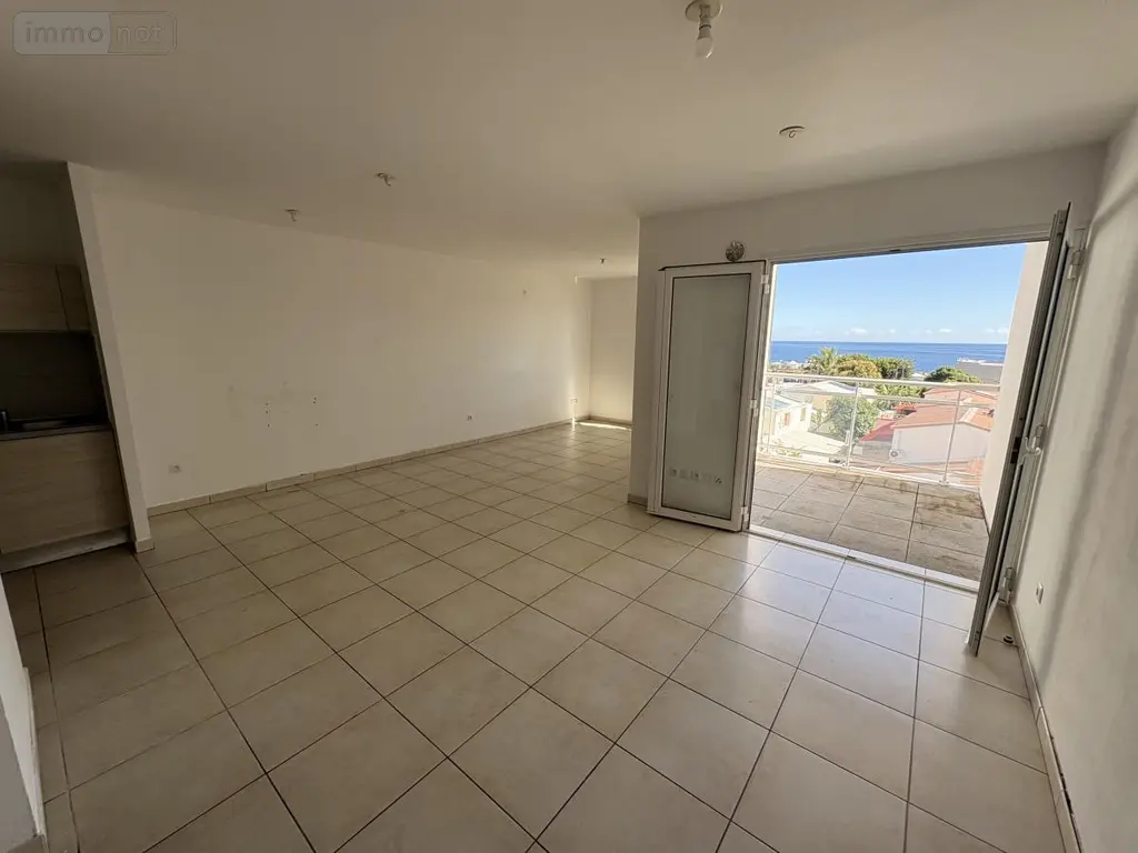 Appartement a vendre La Possession 97419 La Réunion 974 86 m2 3 pièces 290000 euros 97409-328 005