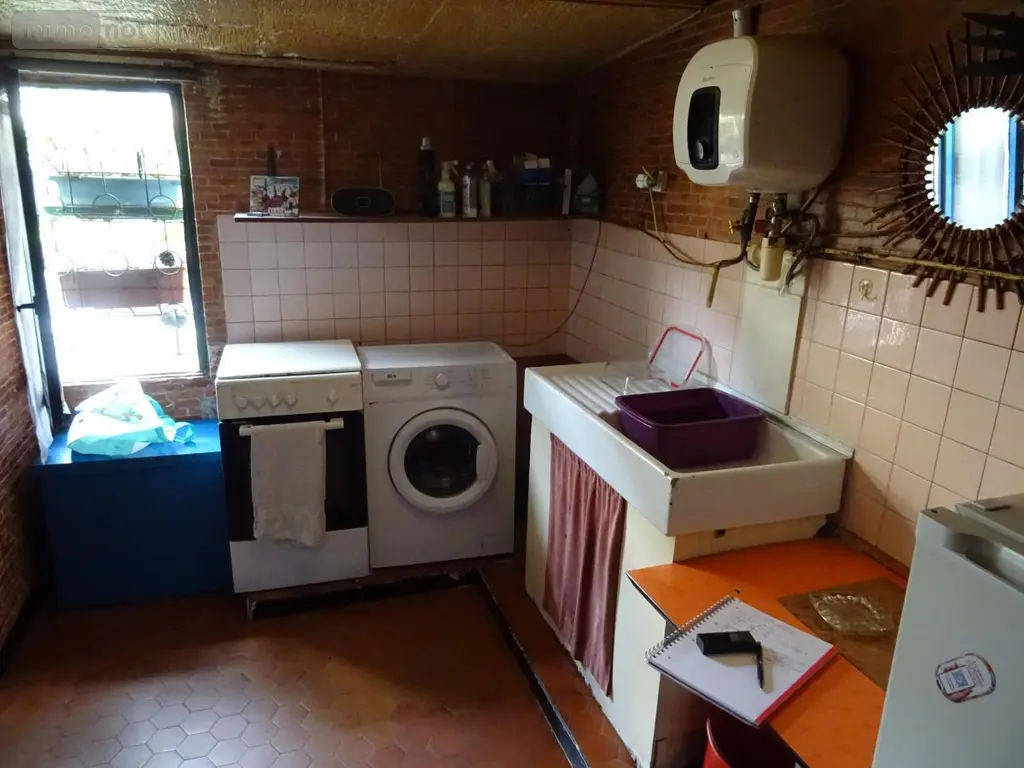 Fonds et murs commerciaux a vendre Laval 53000 Mayenne 53 92 m2 4 pièces 147500 euros 53079-1409 004