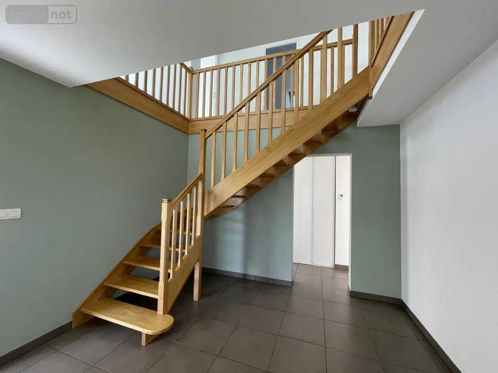 Location maison Loudéac 22600 Côtes-d'Armor 22 180 m2 8 pièces 950 euros 22115-L343 008