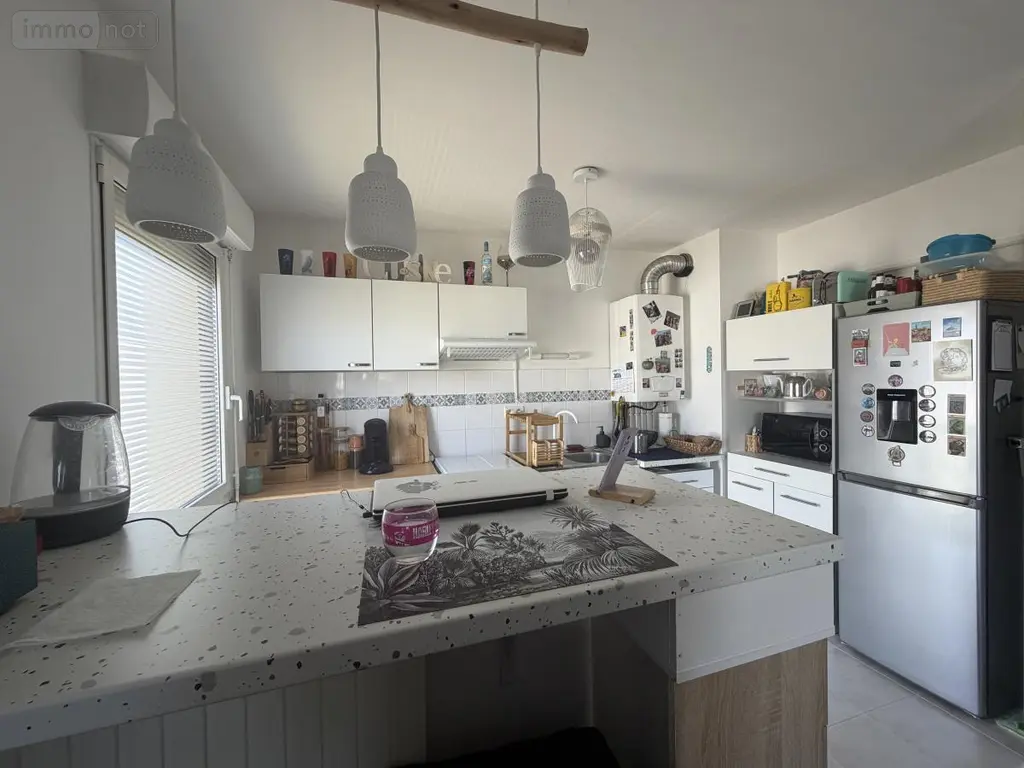 Location appartement Le Rheu 35650 Ille-et-Vilaine 35 65 m2 3 pièces 820 euros 35060-L378 003