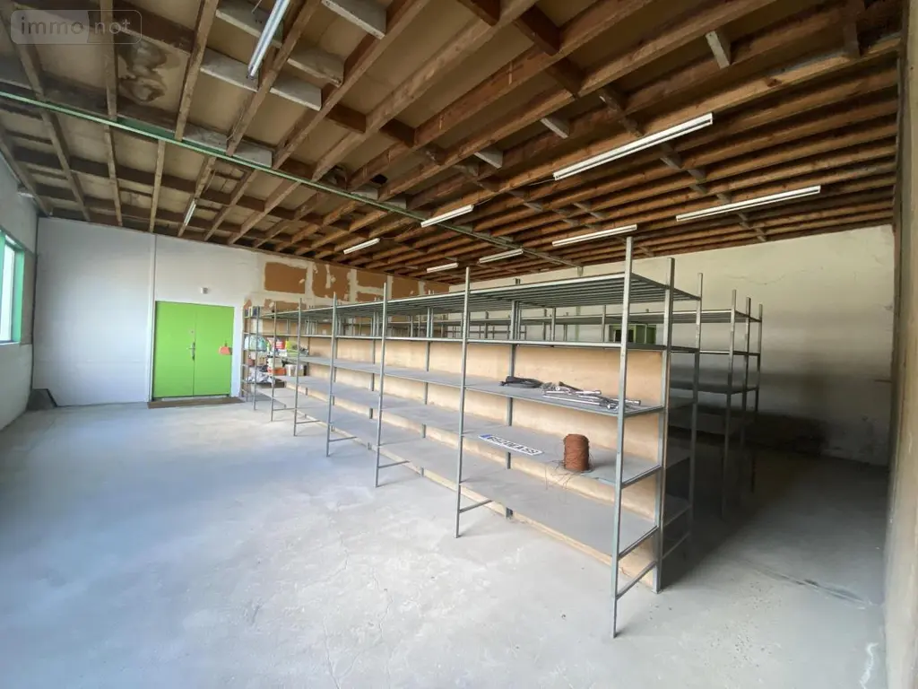 Location fonds et murs commerciaux Proville 59267 Nord 59 587 m2 2500 euros 59079-L170 006