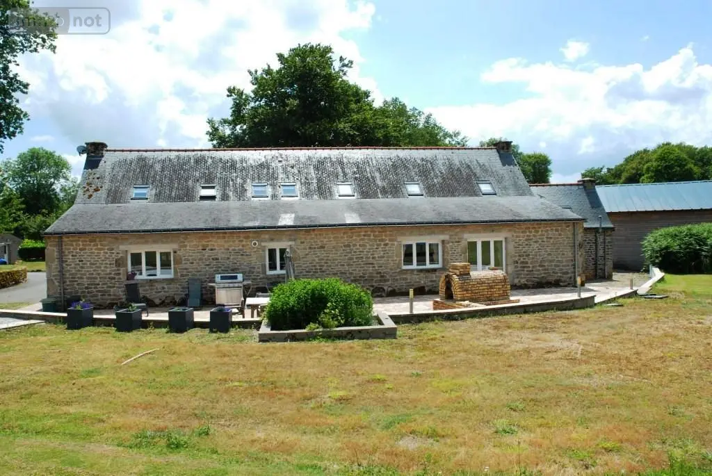 Maison a vendre Plouray 56770 Morbihan 56 700 m2 19 pièces 800680 euros 56075-2235 007