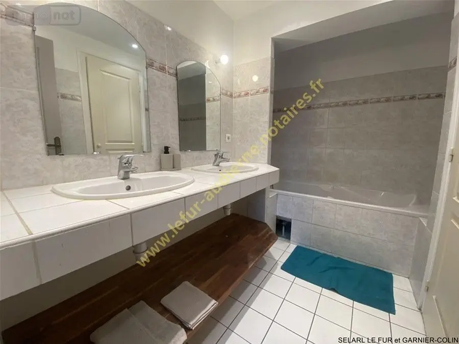 Appartement a vendre Audierne 29770 Finistère 29 143 m2 5 pièces 234375 euros 29021-2084 007
