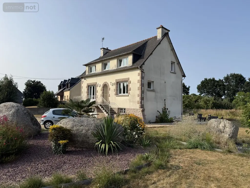 Maison a vendre Ploumagoar 22970 Côtes-d'Armor 22 135 m2 6 pièces 212000 euros 22064-1388 002
