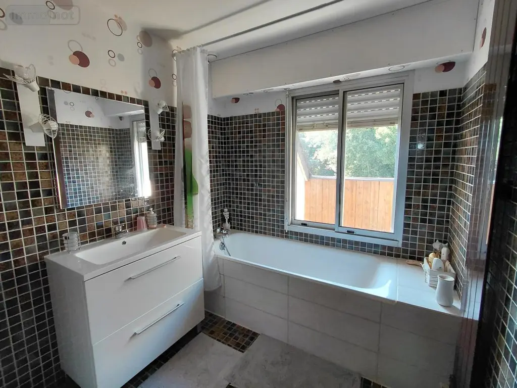 Maison a vendre Mamers 72600 Sarthe 72 278 m2 9 pièces 400235 euros 61068-23 024