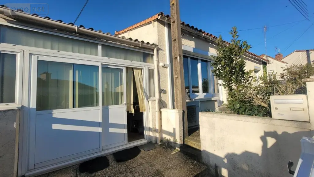 Maison a vendre Fontenay-le-Comte 85200 Vendée 85 118 m2 4 pièces 166400 euros 17015-519 009