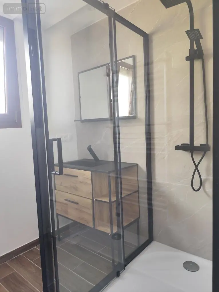 Location appartement Amilly 45200 Loiret 45 59 m2 3 pièces 815 euros 45052-L299 011