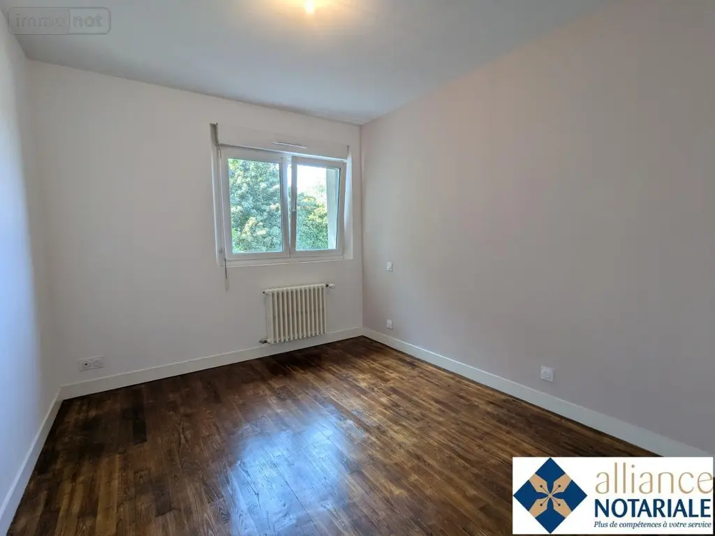 Location maison Vire Normandie 14500 Calvados 14 84 m2 4 pièces 945 euros 14076-L1060 005