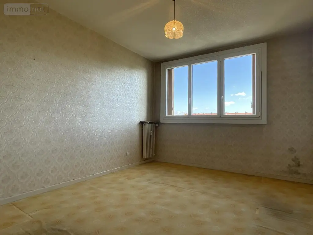Appartement a vendre Châlons-en-Champagne 51000 Marne 51 71 m2 4 pièces 90100 euros 51084-1296 004