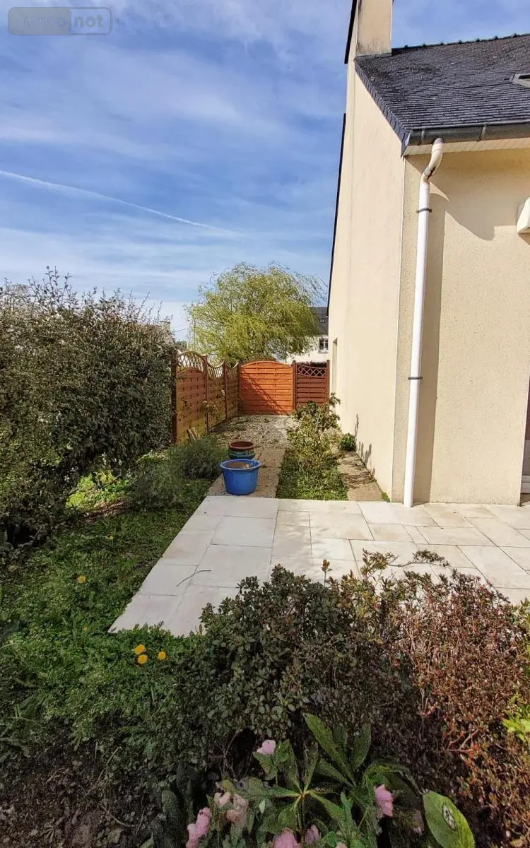 Maison a vendre Carhaix-Plouguer 29270 Finistère 29 130 m2 6 pièces 299250 euros 29066-3832 019