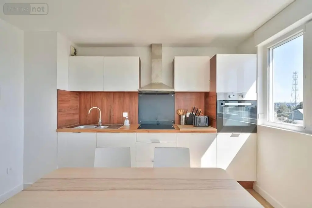 Appartement a vendre Lorient 56100 Morbihan 56 94 m2 5 pièces 198150 euros 56082-1638 002