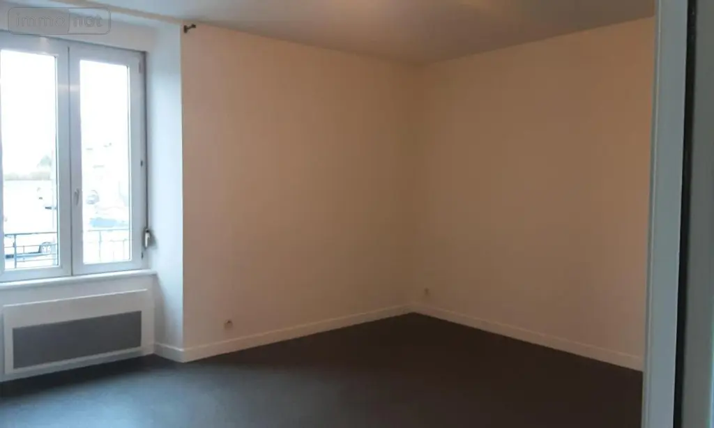 Location appartement Dol-de-Bretagne 35120 Ille-et-Vilaine 35 46 m2 3 pièces 565 euros 35130-L331 003
