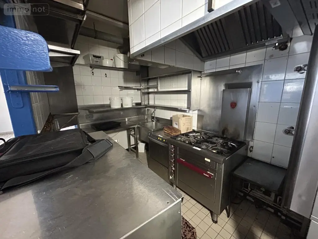 Location fonds et murs commerciaux Cambrai 59400 Nord 59 66 m2 885 euros 59083-L1818 007