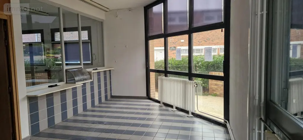 Location fonds et murs commerciaux Pont-à-Vendin 62880 Pas-de-Calais 62 126 m2 850 euros 62032-L888 002