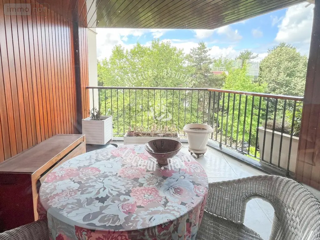 Appartement a vendre Le Chesnay-Rocquencourt 78150 Yvelines 78 77 m2 3 pièces 299000 euros 92076-151 002