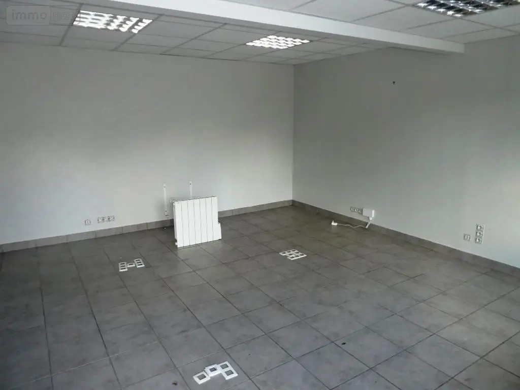 Fonds et murs commerciaux a vendre Lignol 56160 Morbihan 56 260 m2 3 pièces 69180 euros 56075-2430 013
