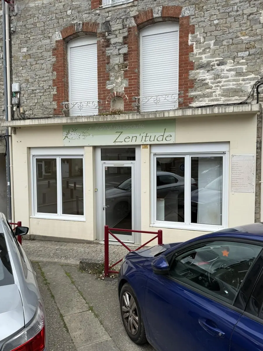 Location fonds et murs commerciaux Bourg-des-Comptes 35890 Ille-et-Vilaine 35 40 m2 3 pièces 500 euros 35024-L268 007