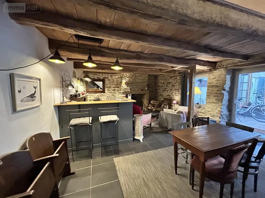 Immeuble de rapport a vendre Le Palais 56360 Morbihan 56 240 m2 838350 euros 56026-829 004