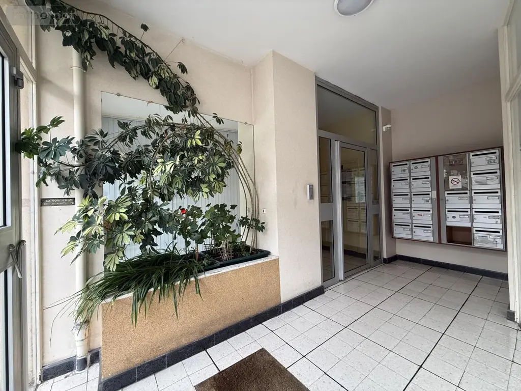 Appartement a vendre Reims 51100 Marne 51 76 m2 3 pièces 187000 euros 51066-2117 022